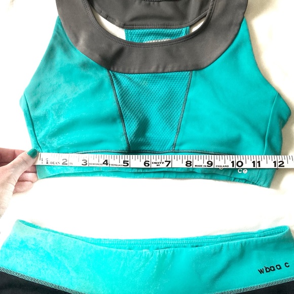 New balance workout shorts and bra - Picture 9 of 10